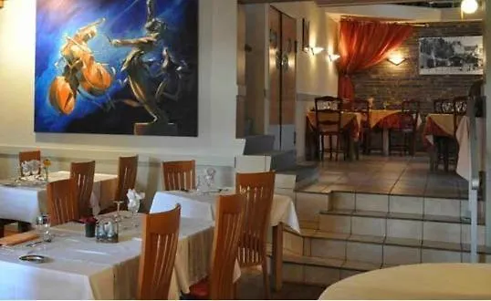 Palais Des Fleurs Restaurant La Cremaillere אקס-לה-באינס