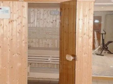 מלון Palais Des Fleurs Restaurant La Cremaillere