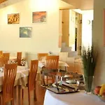 Hotel Palais Des Fleurs Restaurant La Cremaillere Aix-les-Bains