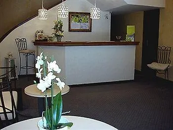 Palais Des Fleurs Restaurant La Cremaillere Hotel 3*