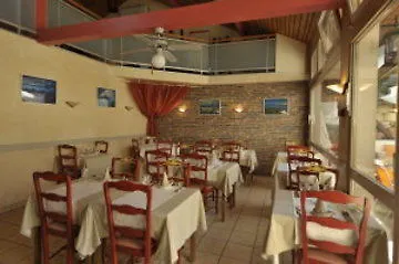 Palais Des Fleurs Restaurant La Cremaillere 3*