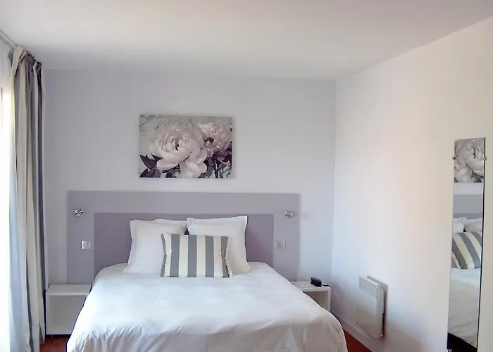 Palais Des Fleurs Restaurant La Cremaillere Szálloda