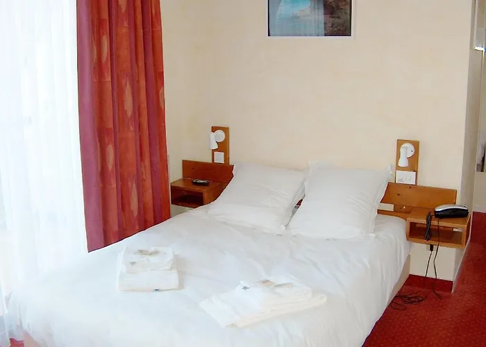 Palais Des Fleurs Restaurant La Cremaillere Szálloda 3*